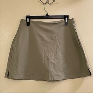 GIRLFRIEND COLLECTIVE NWOT Compressive Stretch Tennis Skort